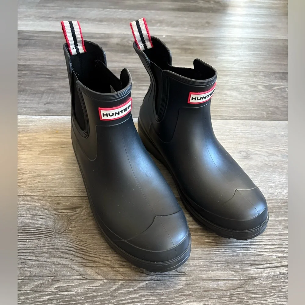 HUNTER Tabitha Slip On Booties size 8M - Picture 1 of 7